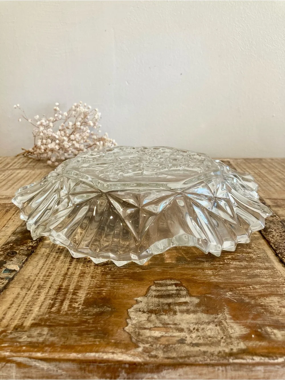 Vintage Pressed Glass Fruit Design Ruffle Edge 11” Bowl Federal Glass Pioneer